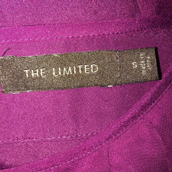 The Limited size small burgundy sleeveless top - Picture 5 of 5